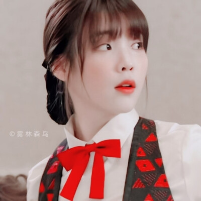 李知恩IU
看简介
cr.星月枳