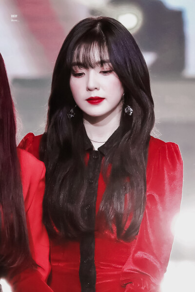 裴珠泫irene
看简介
cr.BAEBY_329