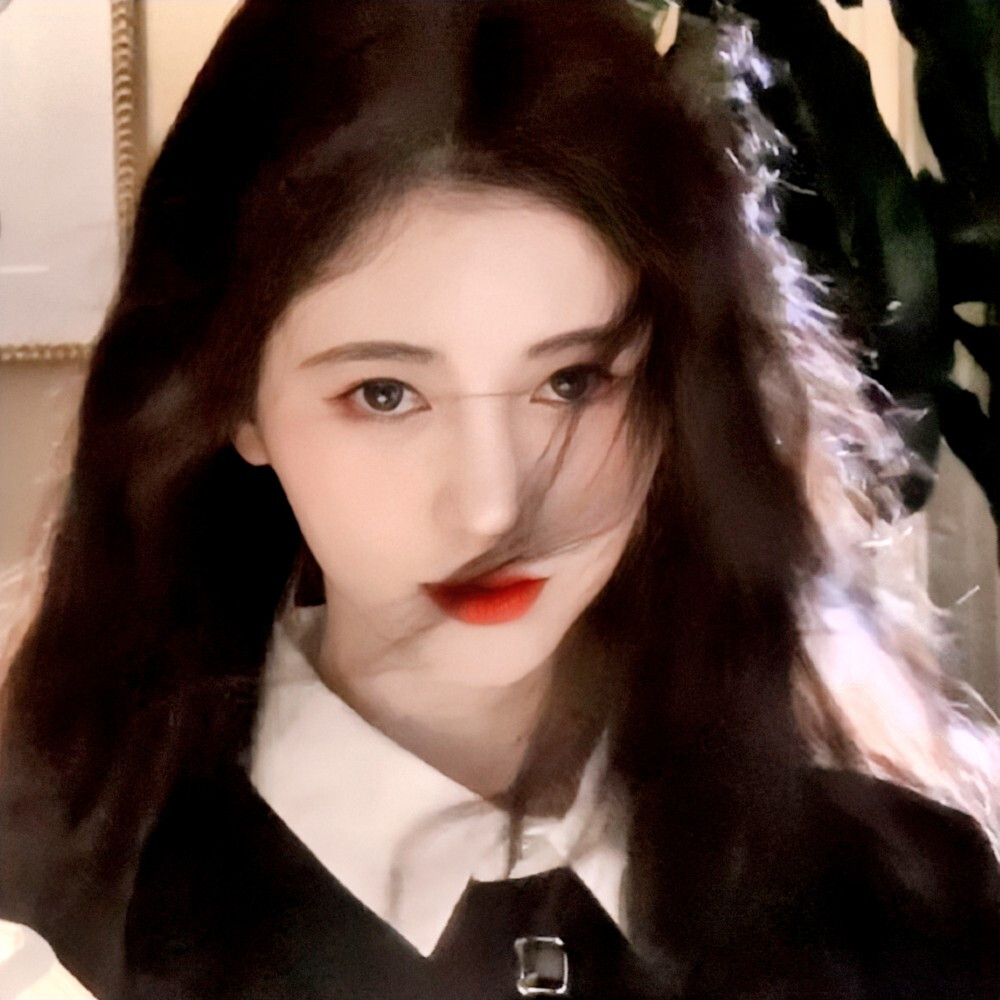 鞠婧祎 抱图见简介