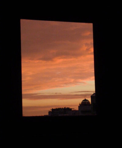 逐渐变强...活下去