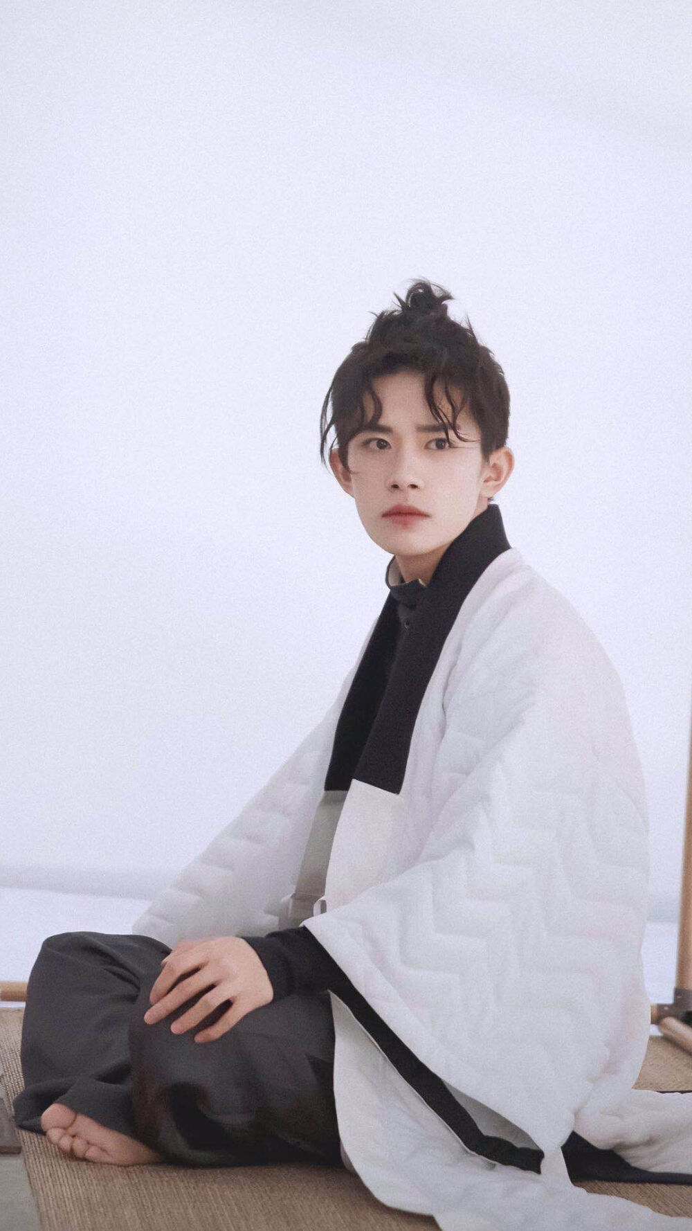 易烊千玺全壁纸