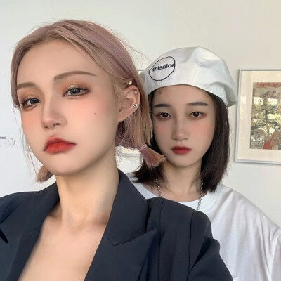 双人闺头