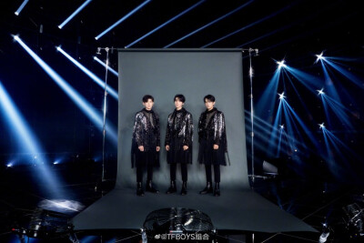 TFBOYS 七周年