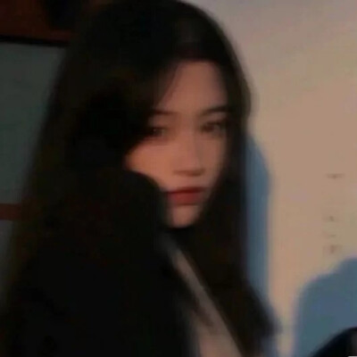女头
模糊滤镜