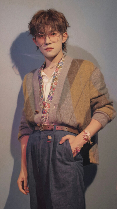 易烊千玺这四个字就足以让我心动