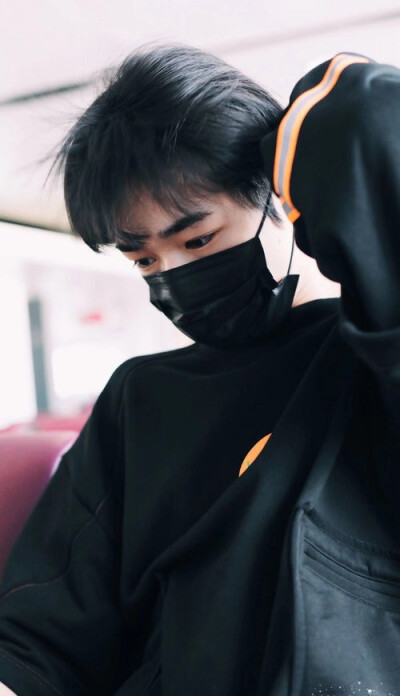 宋亚轩(图片来自微博)