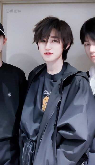 宋亚轩(图片来自微博)