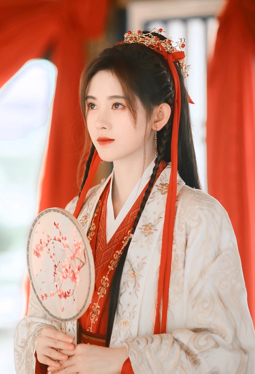 鞠婧祎