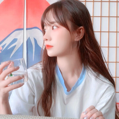 熊吐酪
(用完头像就取消收藏不必啦!