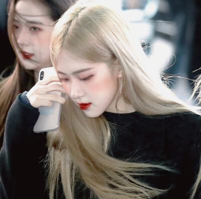 情思〃
\ \rosé*朴彩英
““ มันยังทันน่า
cr.firstlove_rose