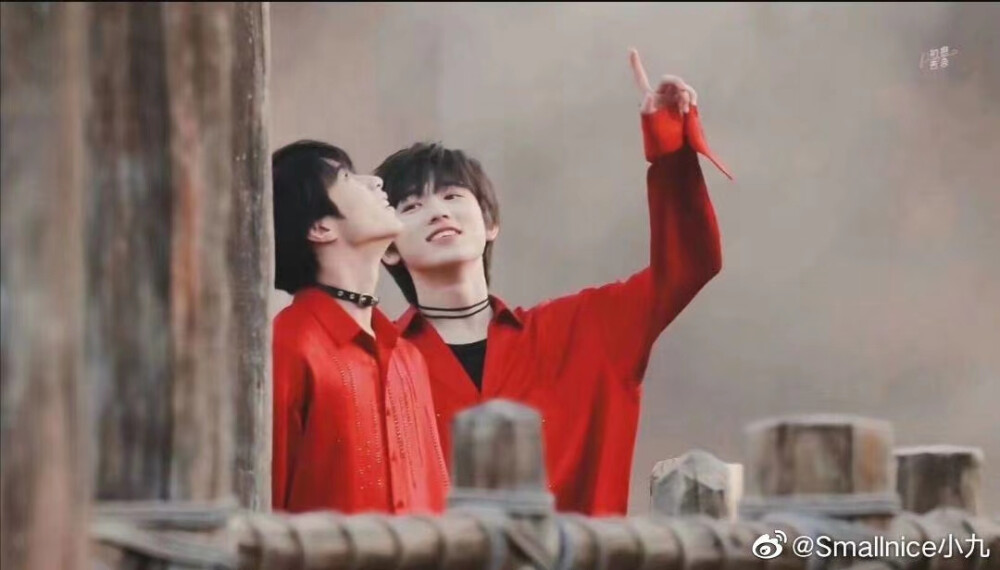 文轩壁纸，淦，大姐表示太甜了！