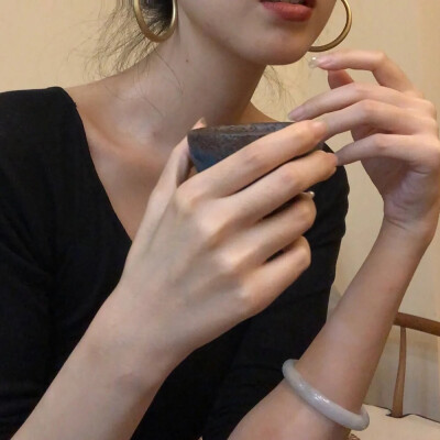 高级感部位头像｜女生头像
图片收集源网，侵删