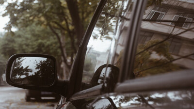 书 鞋 写字 下雨 金鱼 车窗素材