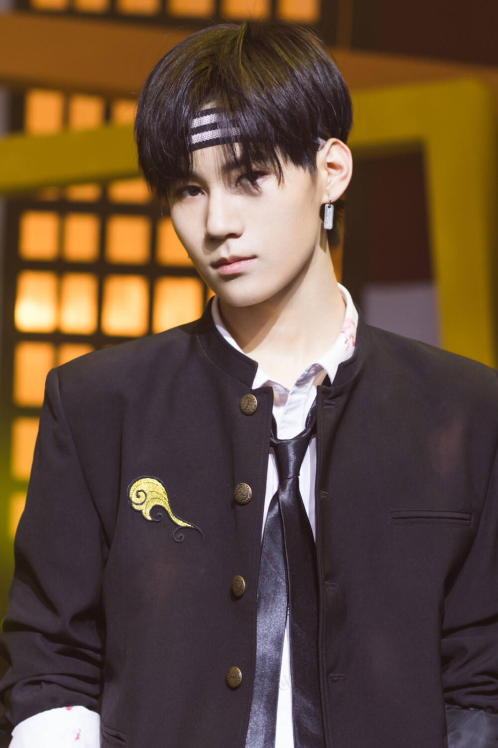 cover英雄 时代少年团