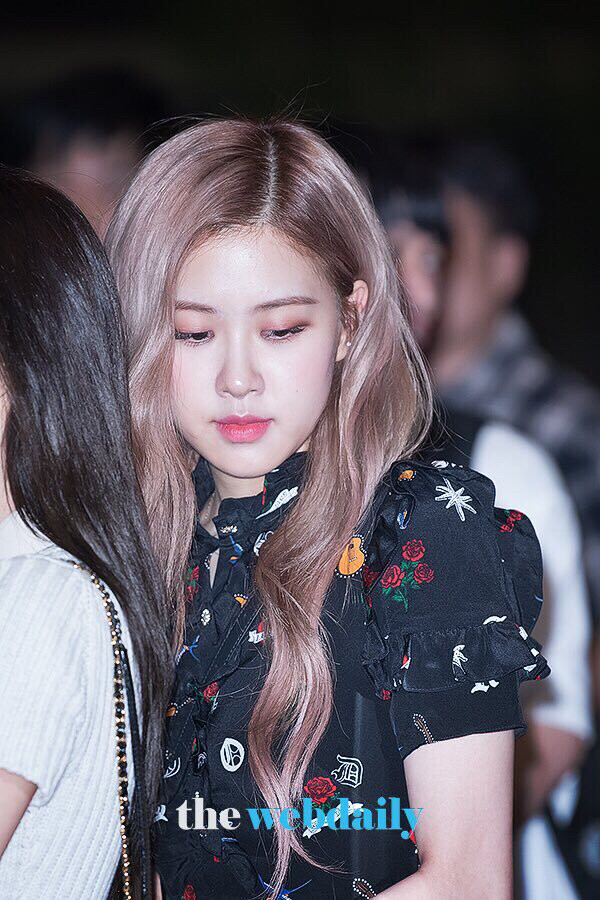 | BLACKPINK |Rosé