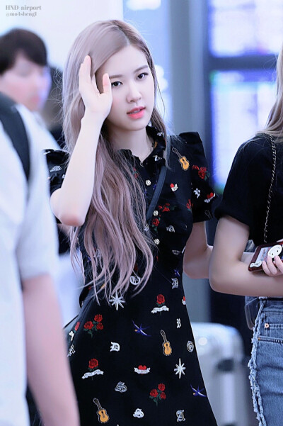 | BLACKPINK |Rosé