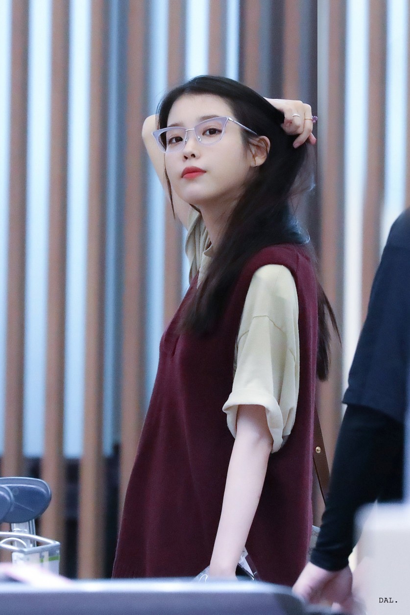 李知恩 iu cr.logo - 堆糖,美圖壁紙興趣社區