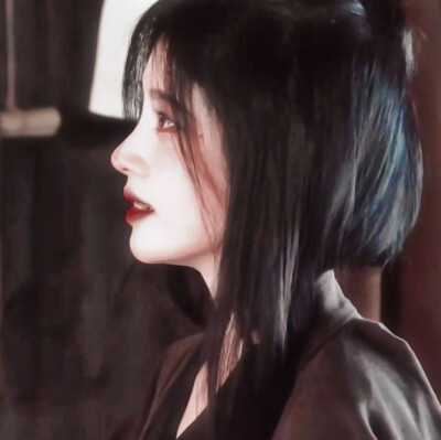 就算错过了 我也很谢谢被你爱的日子
原截兔牙妹妹。