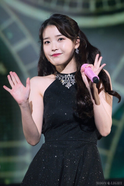 cr.moonlight_iu