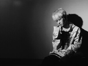 化为追着光的影