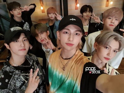 StrayKids