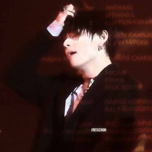 · ᴄʀᴀᴢʏ ɪɴ ʟᴏᴠᴇ
金泰亨 原截林昳
二传©uus7or_