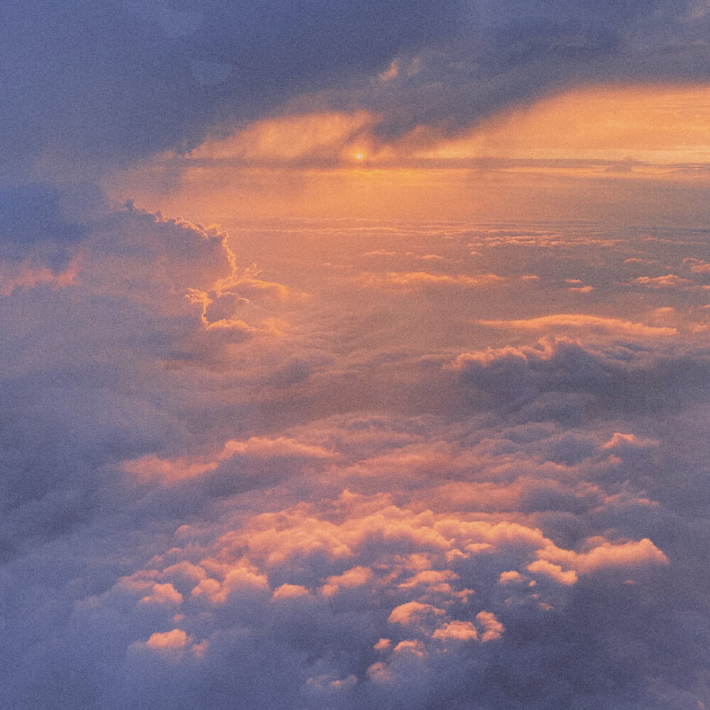 天空 日光 云朵☁