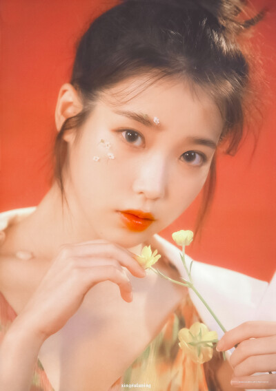 #IU# 草莓味の丽丽 【调修9P】
cr@椿野涔绾