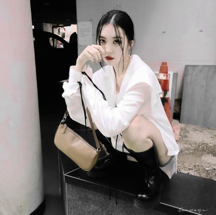 宣美李宣美爱豆头像宣美头像赞评论更多加载中