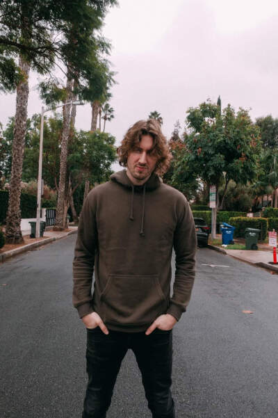 澳大利亚男歌手Dean Lewis