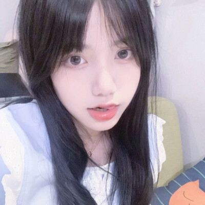 自截ins女头 二转注明dt猜不透