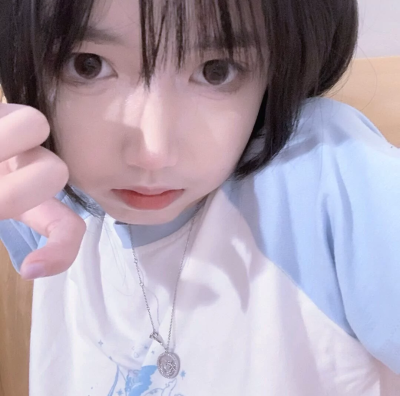 自截ins女头 二转注明dt猜不透