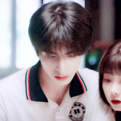 
“撒个娇听听”
凌霄&李尖尖∣宋威龙&谭松韵