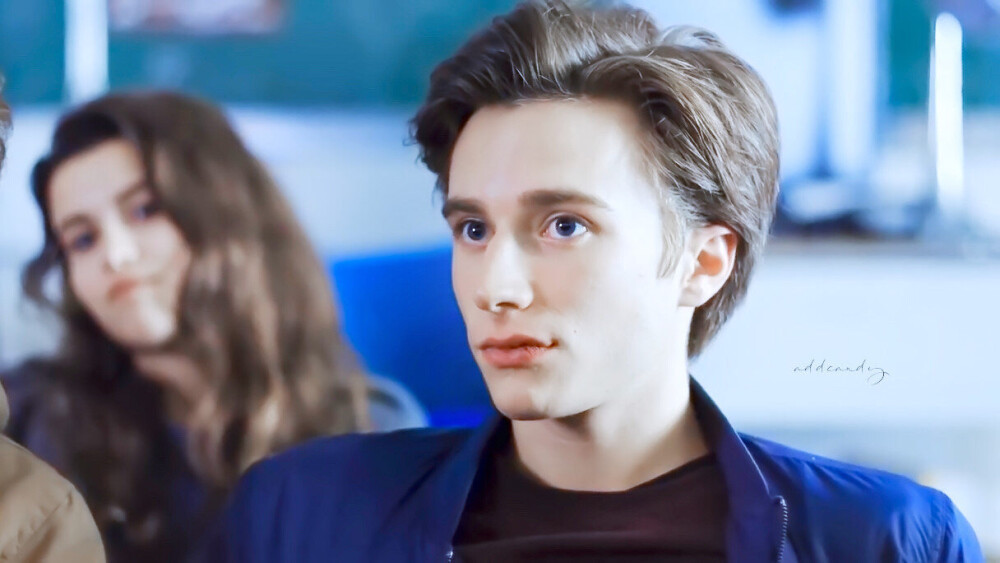 Axel Auriant
（Lucas）