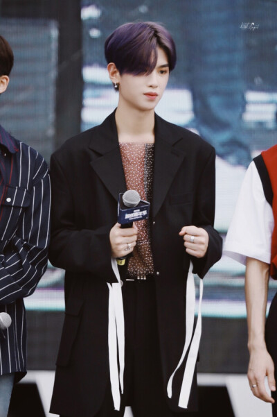 黄明昊❤