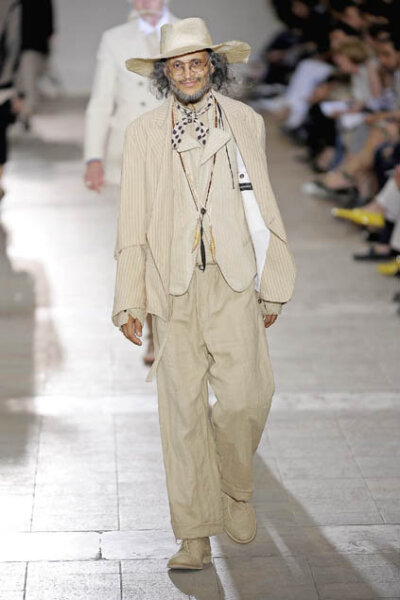 Ann Demeulemeester Menswear Spring 2009. ???