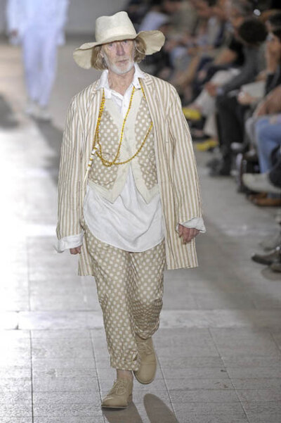 Ann Demeulemeester Menswear Spring 2009. ???