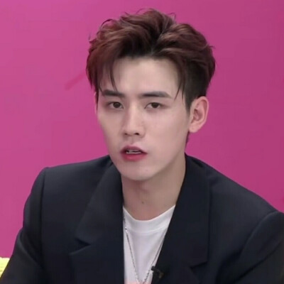 任豪 可二改
好帅好帅改了踹