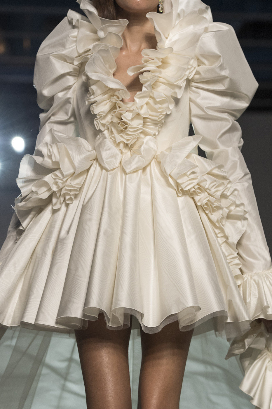 giambattista valli ss 19 / details ​ ​​​