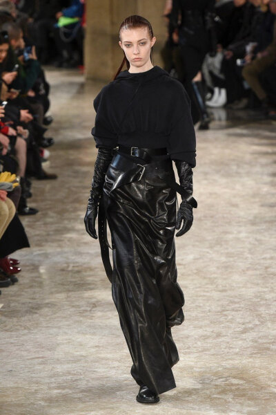 Ann Demeulemeester F/W 2018 ???