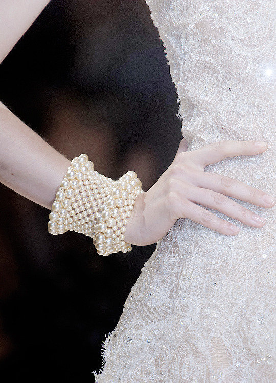 Armani Prive F/W 2013
-Details ​​​