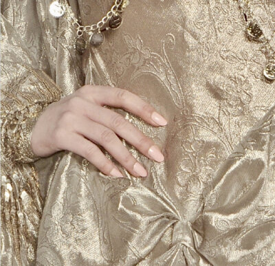 John Galliano Fall 2009
- details ​​​​