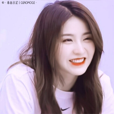 夜晚有星，云朵有雨，这善变的世界难得有你