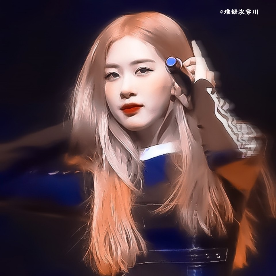 “我的玫瑰与枪，随时为Rosé女士待命” “ᵐʸ ʳᵒˢᵉˢ ᵃⁿᵈ ᵍᵘⁿˢ, ˢᵗᵃⁿᵈ ᵇʸ ᶠᵒʳ ᴹˢ. ᴿᵒˢé.”
原rc:Firstlove_rose
背景图自调
禁盗禁止二改二传，拿图说一声。只可做头像。
请勿mf一切
边阮/浓雾川