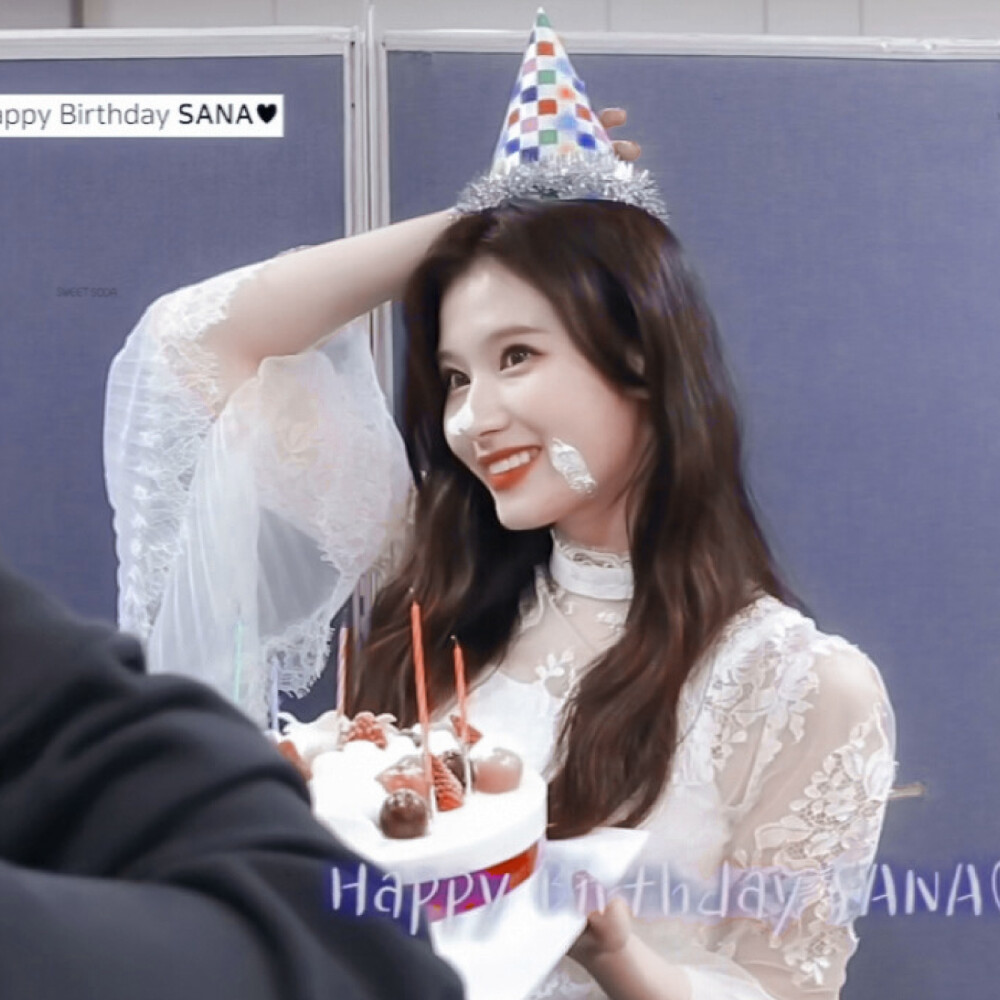 “HAPPY SANA DAY
”
©甜丞汽水 禁二改
原截江岱