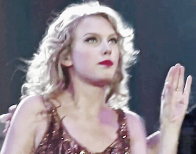 泰勒·斯威夫特