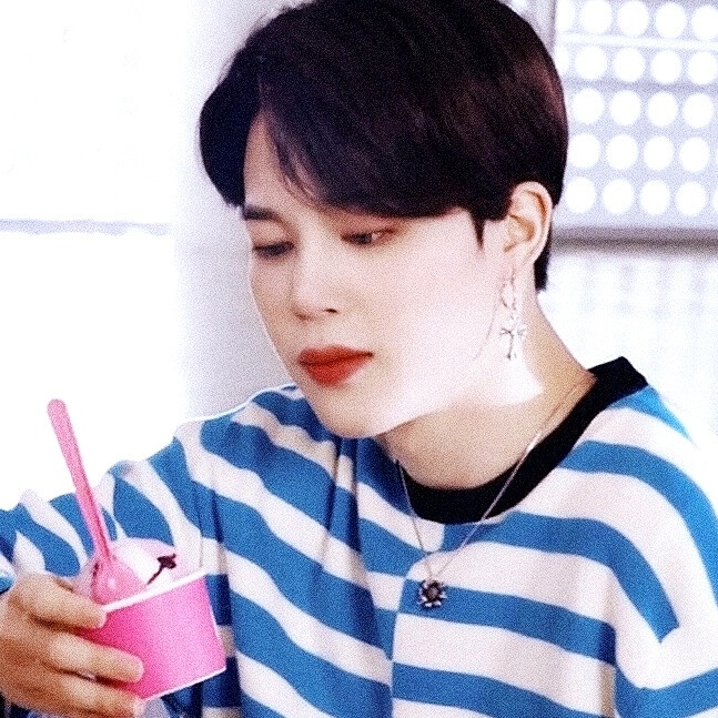 原截@零度阁
by囧菇君