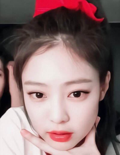 ☺︎ 甜糯jennie ☺︎
♡ 人间香奈儿 ♡ 