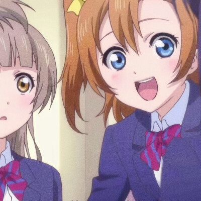 《lovelive!》高坂穗乃果&矢泽日香（矢泽妮可）&南琴梨（南小鸟）
#动漫头像##闺蜜头像##动漫女头#