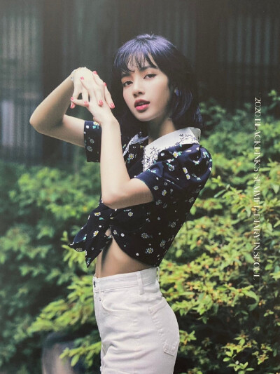 Lisa / 夏日日记扫图
©️嗑颜姐妹